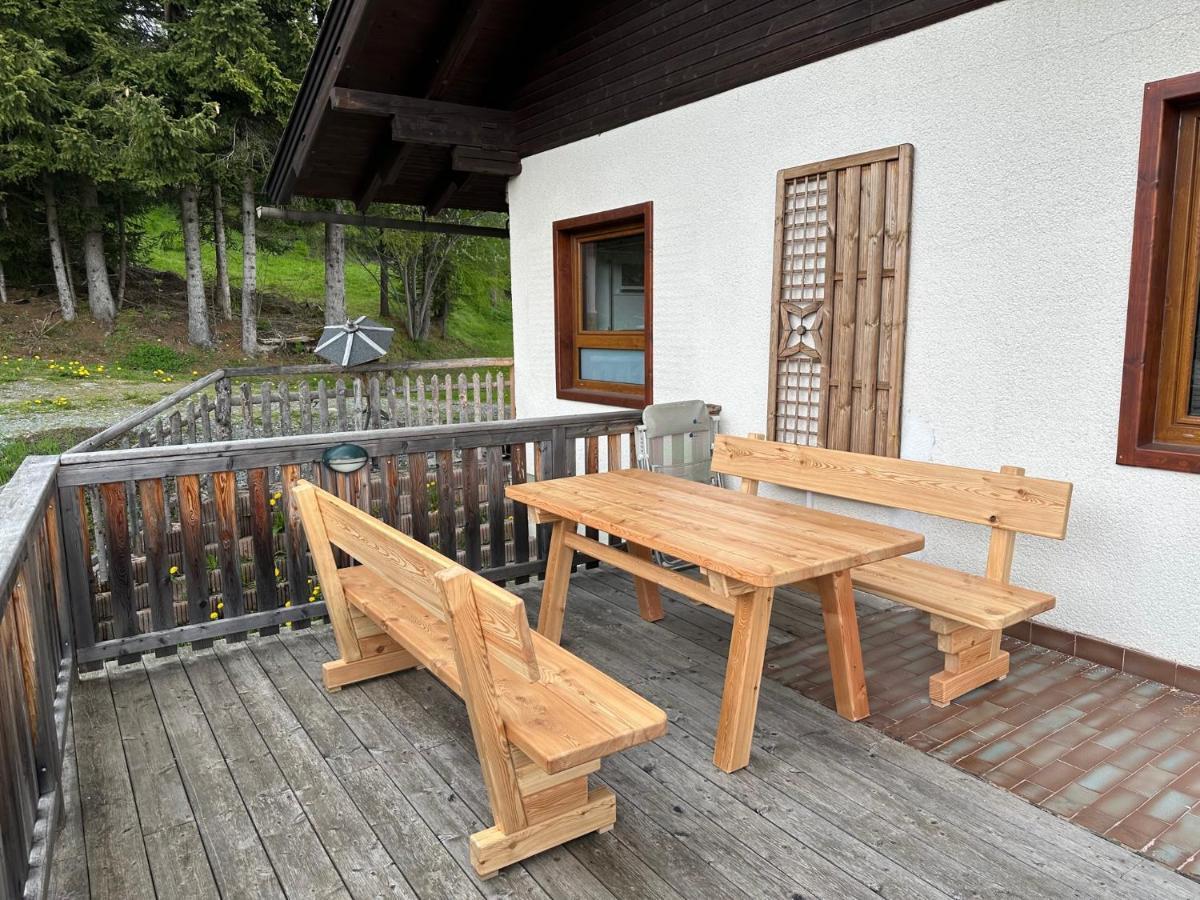 Apartamento Haus Weitblick Sirnitz-Sonnseite Exterior foto